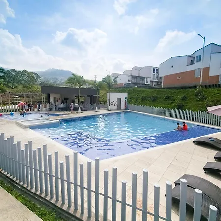 Apartamento Con Piscina En Dosquebradas Extérieur photo